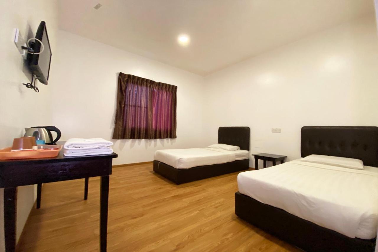 Oyo 90257 Rocky Mountain Lodge Kampong Kundassan Dış mekan fotoğraf
