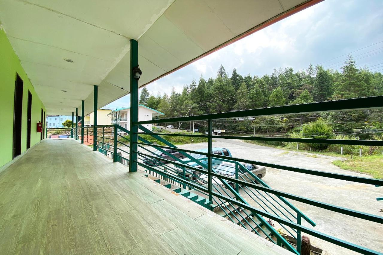 Oyo 90257 Rocky Mountain Lodge Kampong Kundassan Dış mekan fotoğraf